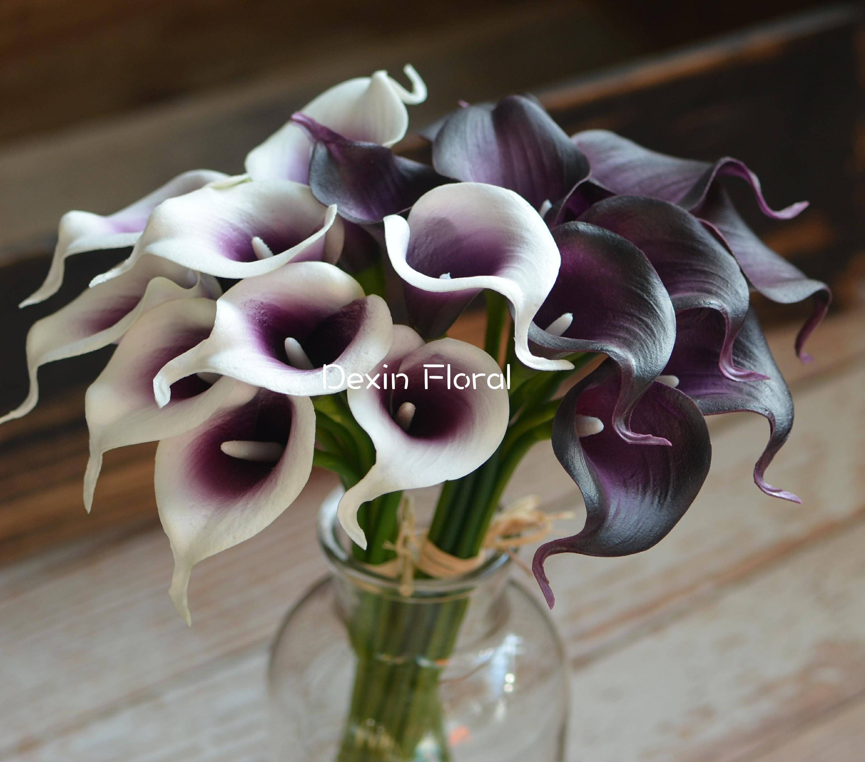 Lirios de agua morados con tacto real, flores de seda para bodas, centros  de mesa y decoraciones de boda. - Etsy México, image size:2780x2448