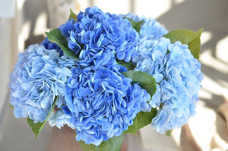 20" Real Touch Blue Hydrangea Stem, High Quality Artificial Flower | DIY Florals Supply | Wedding/Home/Kitchen Decoration | Gifts image 9