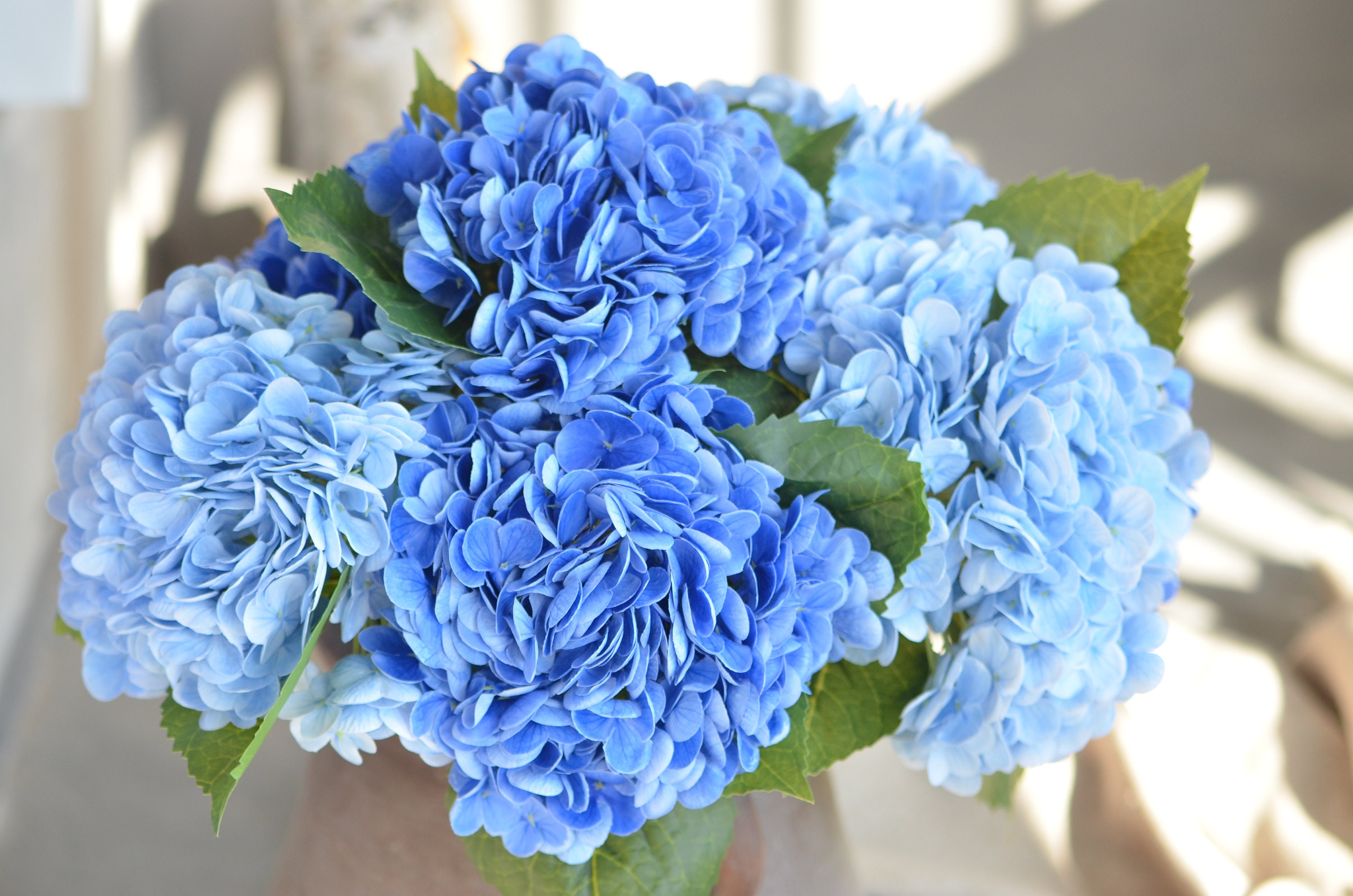 Hortensias artificiales vintage naturales y realistas al tacto, 3 piezas de  21 pulgadas, hortensias azul lago para fiesta en casa, boda, decoración de