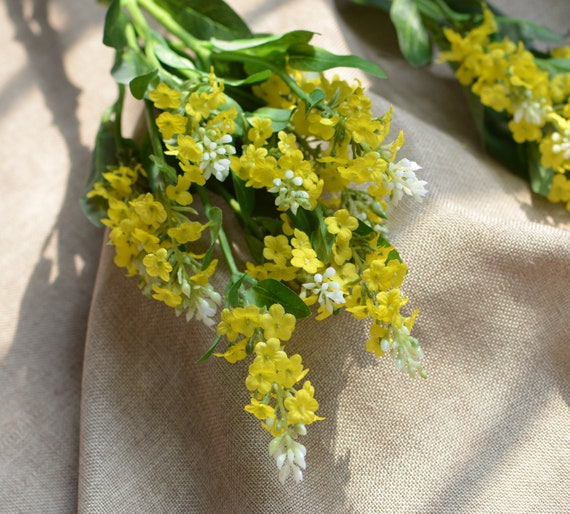 Mini Yellow Flower Assortment Dolls & Miniatures Art & Collectibles