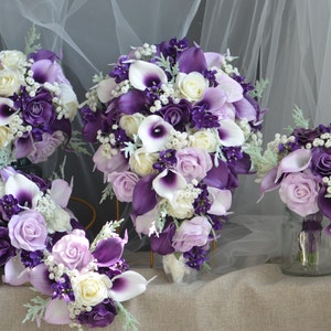 Lila Brautstrauß, Pflaume Lila Lavendel Real Touch Rosen Calla Lilie Hochzeitsstrauß, Rustikaler Lila Seidenstrauß, Boutonniere, Corsage