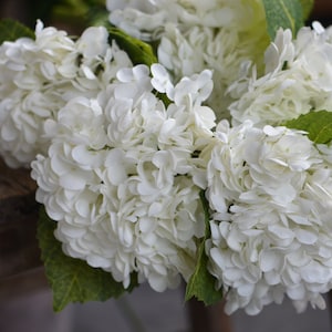 20&quot; White Faux Hydrangea Stem, Luxry Realistic Real Touch Artificial Flower, DIY Floral, Wedding/Home/Kitchen Decorations | Gifts