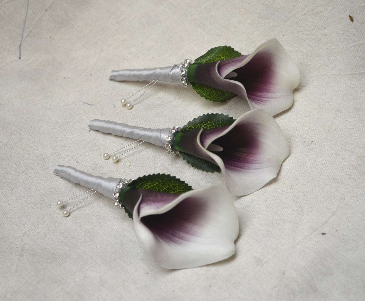 3 Plum Purple Picasso Calla Lily Boutonnieres Real Touch - Etsy