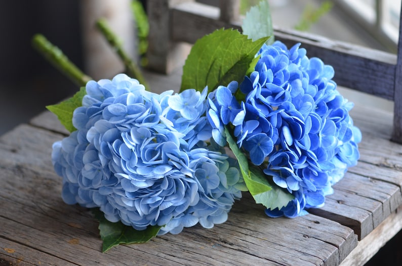 20" Real Touch Blue Hydrangea Stem, High Quality Artificial Flower | DIY Florals Supply | Wedding/Home/Kitchen Decoration | Gifts image 7