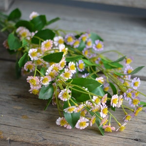 Small Wildflowers, Faux White Pink Purple chamomile Flowers, DIY Small Daisy wildflowers, Spring WildFlowers