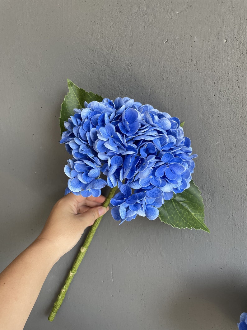 20" Real Touch Blue Hydrangea Stem, High Quality Artificial Flower | DIY Florals Supply | Wedding/Home/Kitchen Decoration | Gifts image 2