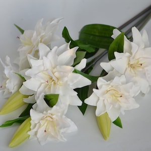 Ivory Real Touch Lily, Light Yellow, Orange, Lilac Artificial Fall Lilies, Morandi White Lily Home Decor Flowers , Spring Wedding Flowers