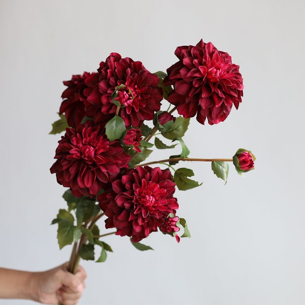 Rama de flor de dalia artificial burdeos de 31,6", tallo de dalia rojo intenso, flores de bricolaje / boda / decoración del hogar / ramos / centros de mesa / regalos