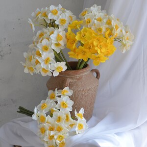 6 Stems Faux Daffodils Bouquet in White Yellow, Artificial Daffodils Bunch, Fake Spring Plant Stem, DIY Wedding/Home Decoration | Gifts image 7