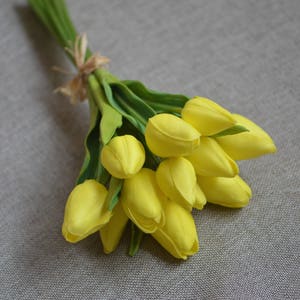 Real Touch Tulips For DIY Wedding Bouquets Centerpieces Tulips Buds Ivory Purple Tulips image 5