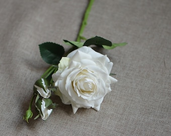 16 « blanc / crème Real Touch fausses roses, fleur artificielle, centres de table DIY, | floral DIY Mariage / Occasion / Décoration de la maison, Cadeaux pour elle