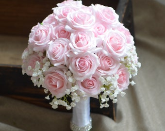 Bouquet Da Sposa In Raso Rosa Champagne – Fatto A Mano – Diametro 21 Cm – Con Strass E Perle - 2