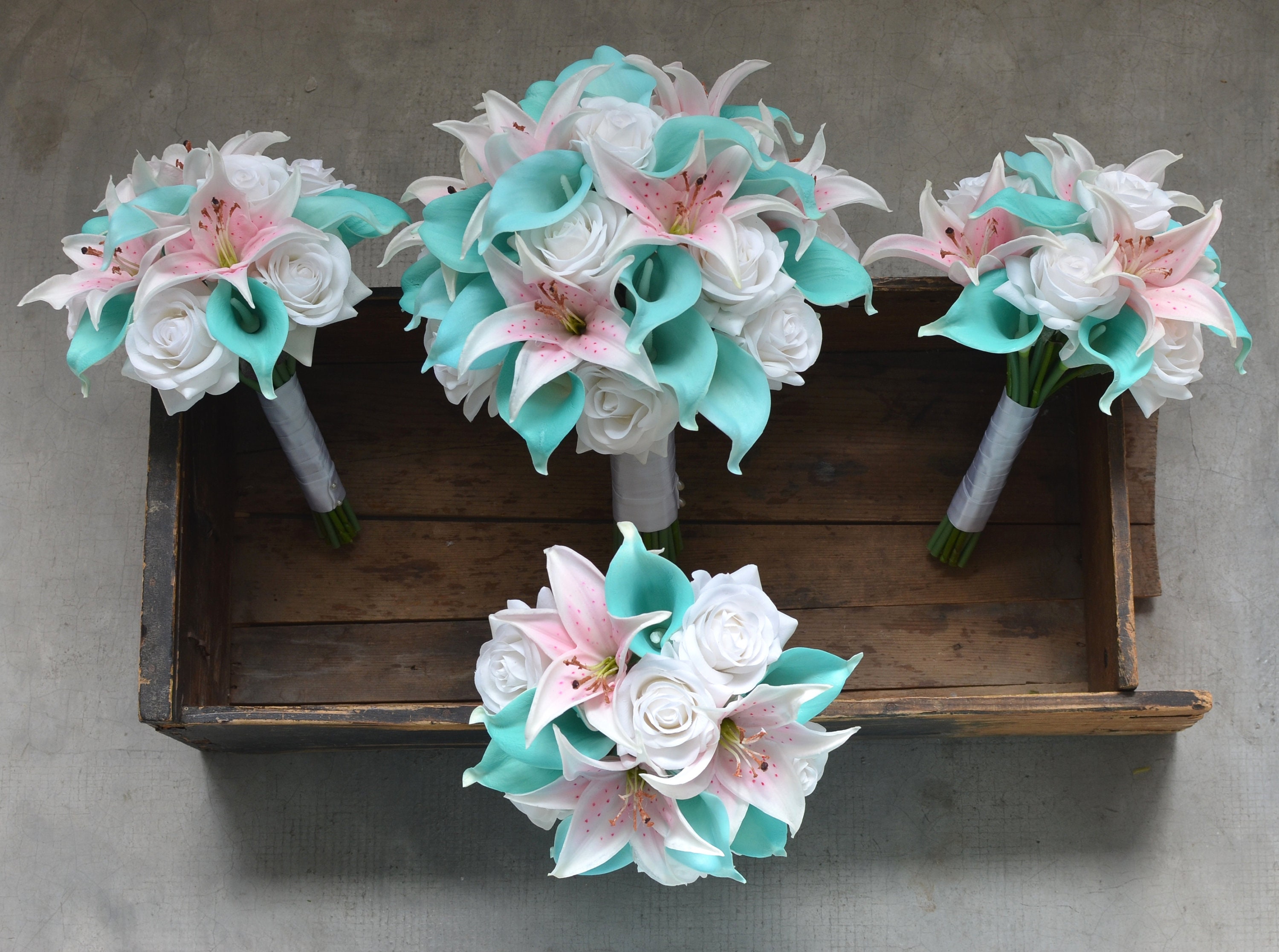Zed Dialogue: Real Turquoise Flowers For Weddings : Melody Wedding