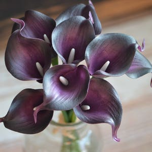 Pflaume lila Calla-Lilien Real Touch Blumen DIY Seidenhochzeitssträuße, Mittelstücke, Hochzeitsdekorationen
