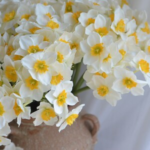 6 Stems Faux Daffodils Bouquet in White Yellow, Artificial Daffodils Bunch, Fake Spring Plant Stem, DIY Wedding/Home Decoration | Gifts image 2