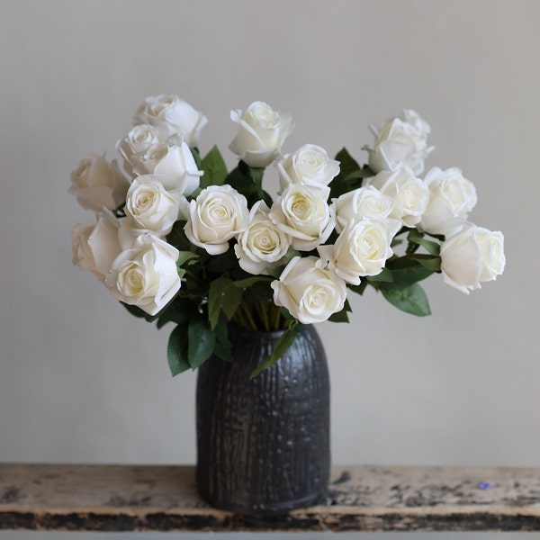 18.9“ Morandi White Real Touch Fake Roses, Faux White Flowers, DIY Florals /Wedding/Home Decoration/Gifts For Her, DIY Bouquets/Centerpieces