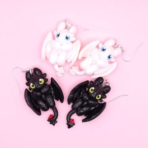 Night Dragon Earrings Night Fury Toothless (Light Fury too!)