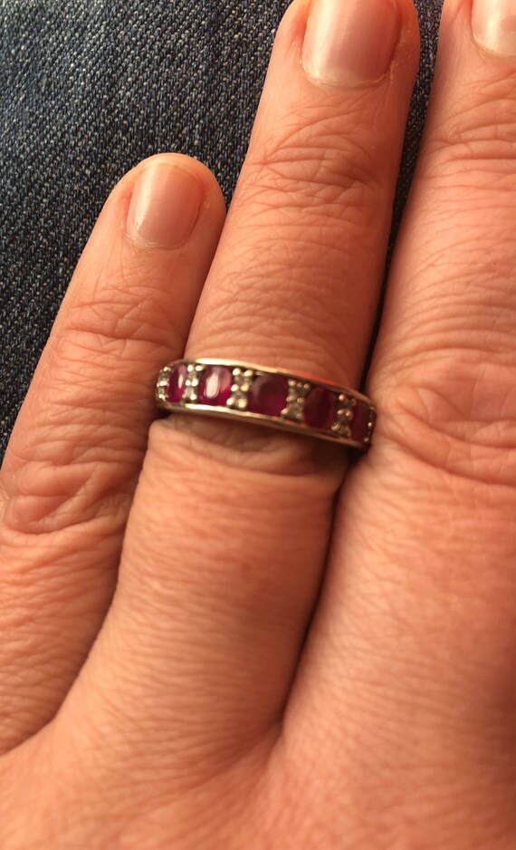 Beautiful Vintage Ruby Ring - image 1