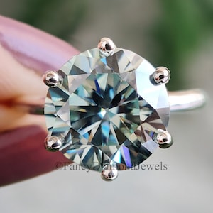 Classic 4.00 CT Round Brilliant Cut Cyan Blue Moissanite Engagement Ring 6 Prongs Solitaire Ring Wedding Ring Set Anniversary Gift Ring FD39