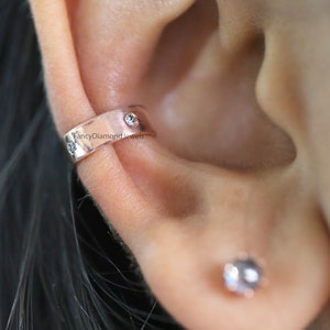 Ear Cuff Earrings, Ear Wraps, Earring Cuffs, Natural Diamond Ear Cuff, No Piercing Ear Cuff, 14K Gold Diamond Ear Cuff, Gold Ear Wrap KD1076