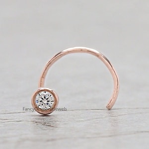 Anello al naso con diamante naturale Anello al naso con cerchio Anello al naso con cerchio Anello al naso in oro rosa Anello al naso in oro Anello al naso con diamante Anello a cerchio KD1008