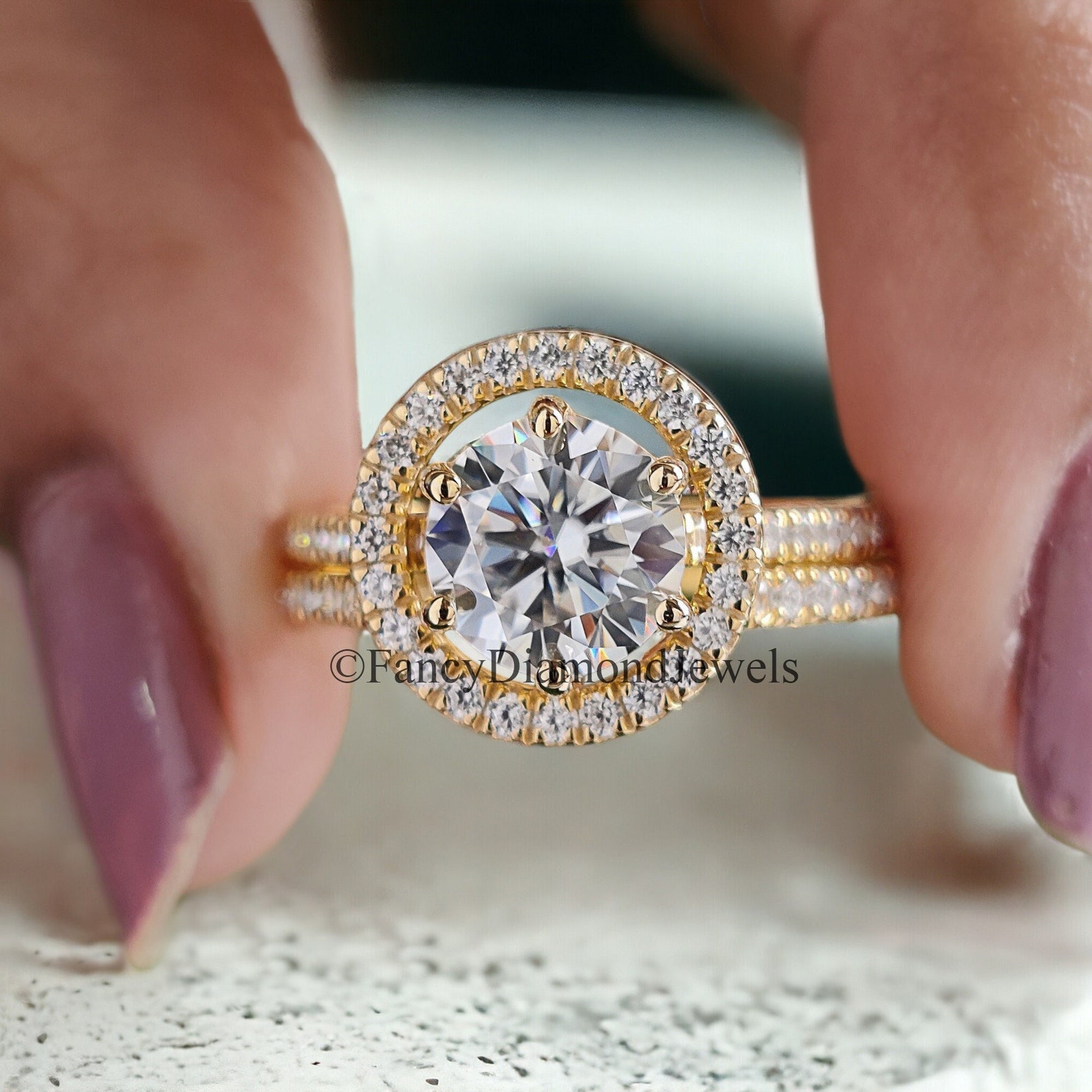 Round Cut Moissanite Halo Bridal Ring Set