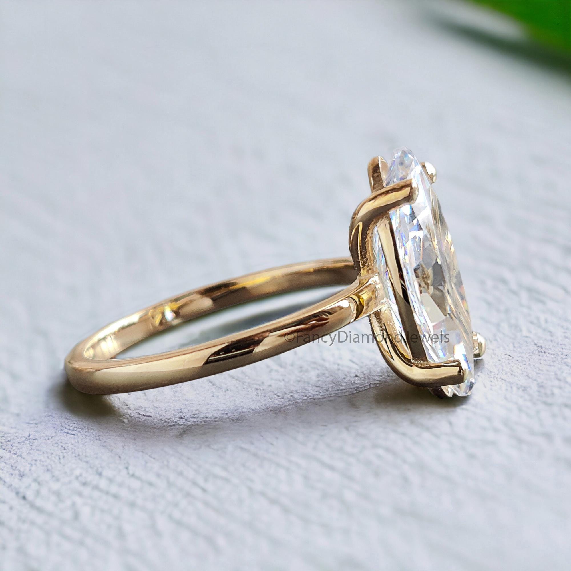 Marquise Cut engagement ring 8mm 9mm 10mm 12mm 14mm stone