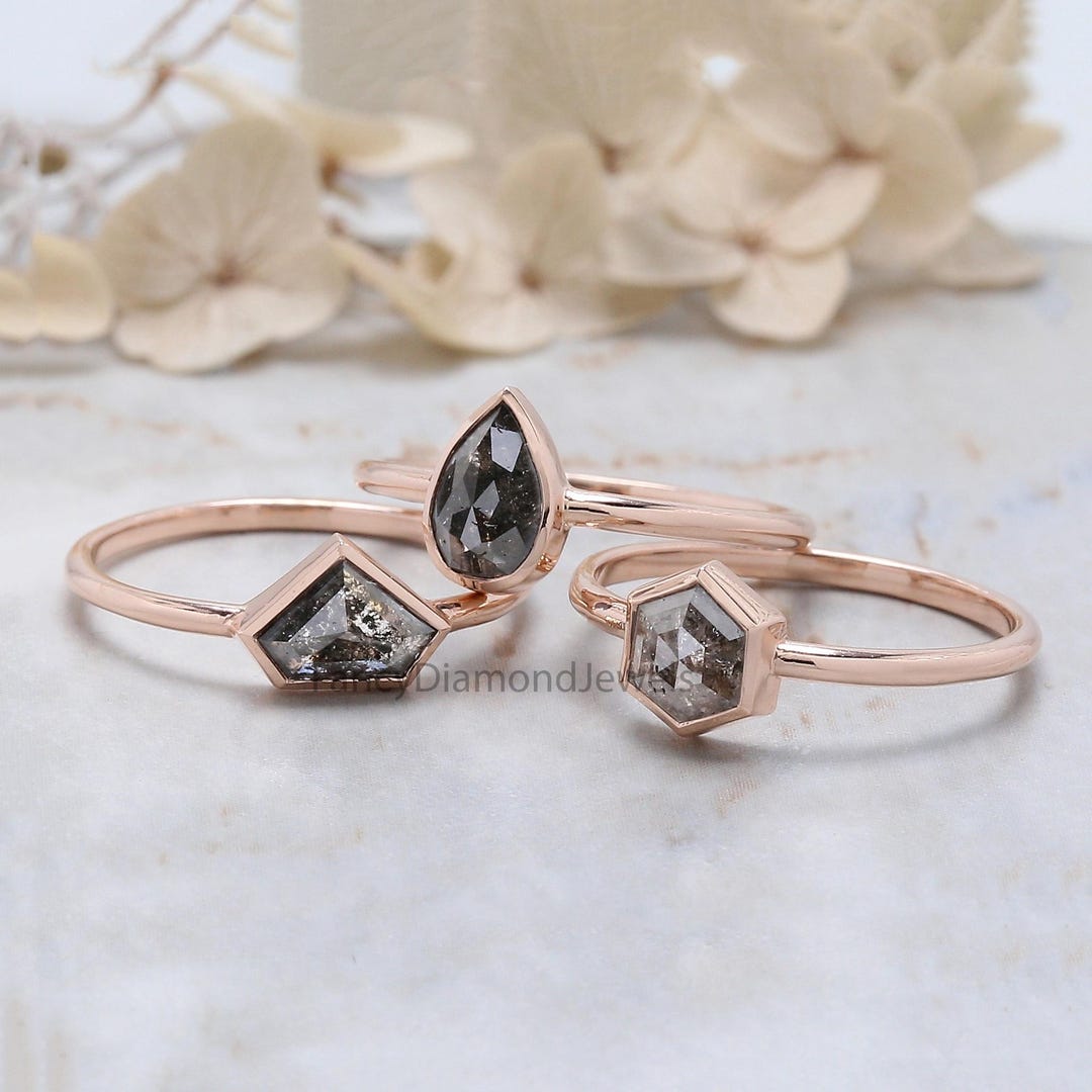 Mix Shape Salt and Pepper Diamond Ring 1.73 Ct 7.15 MM Mix Shape ...
