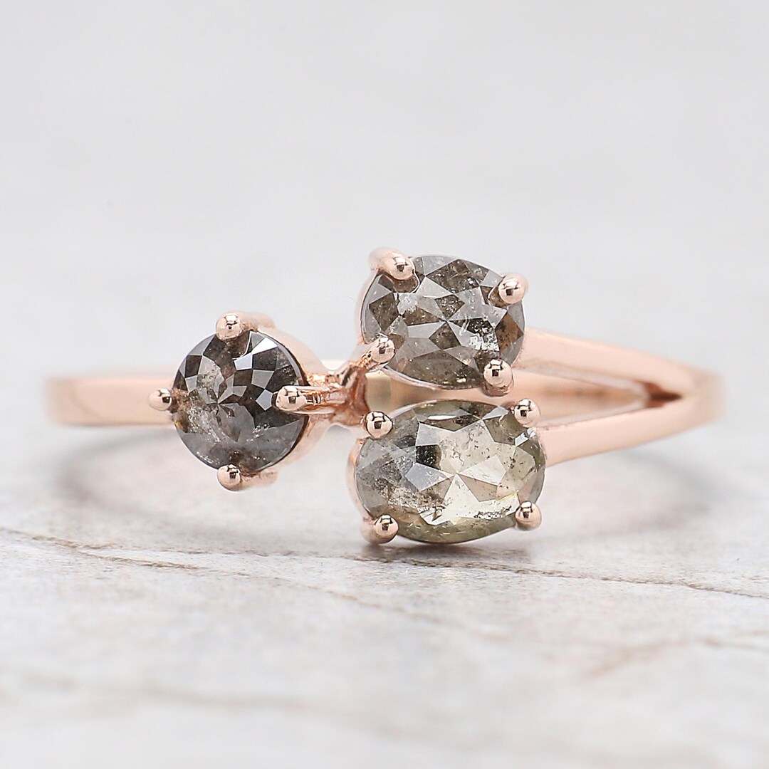 Mix Shape Salt and Pepper Diamond Ring 0.93 Ct 5.30 MM Mix Shape ...