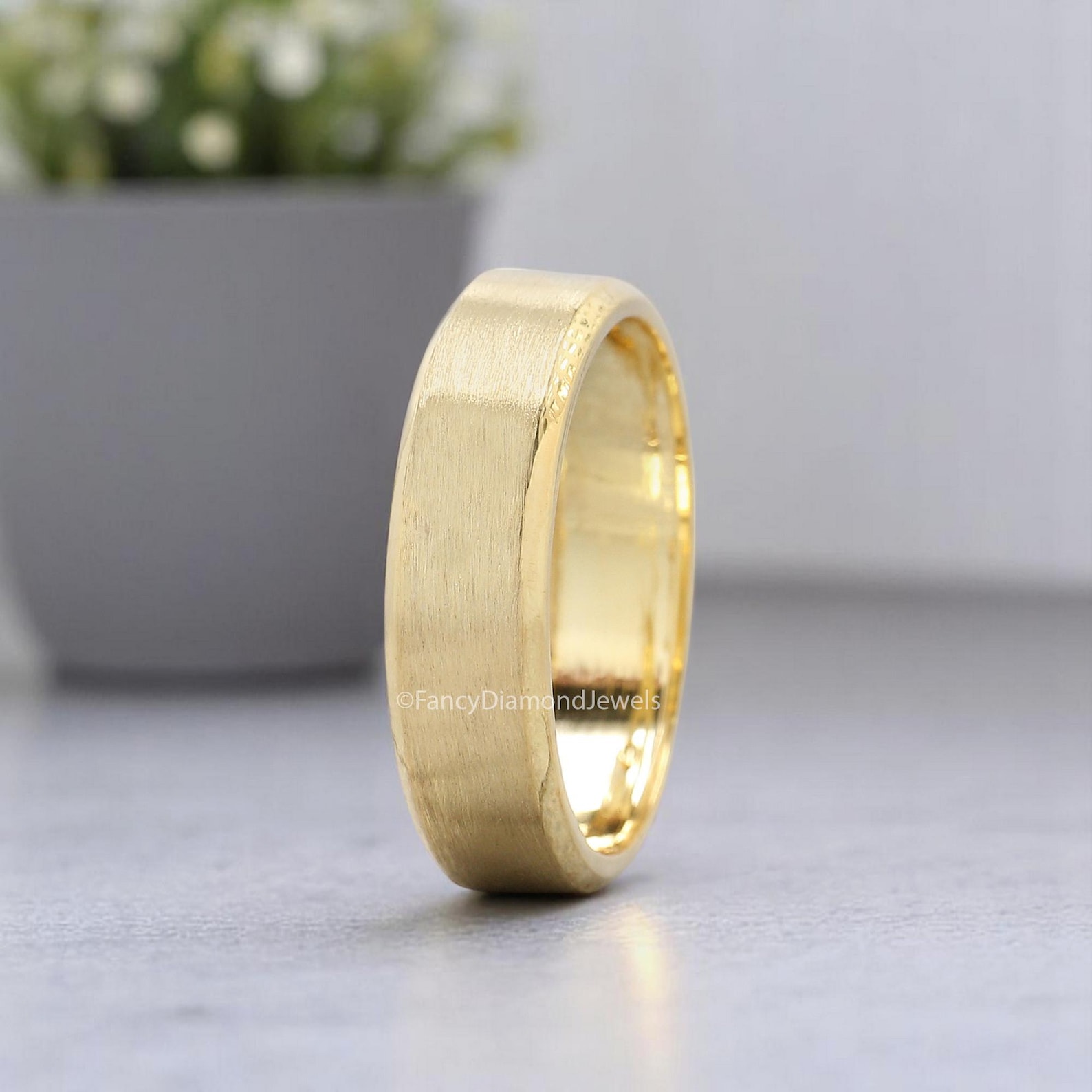 Men's Tungsten Wedding Band