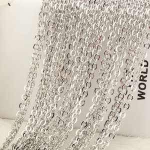Vente en gros 12 PCS Stainless Steel Flat Cable Chain Finished Necklace Chains Bulk for Jewelry Making,18-30 pouces