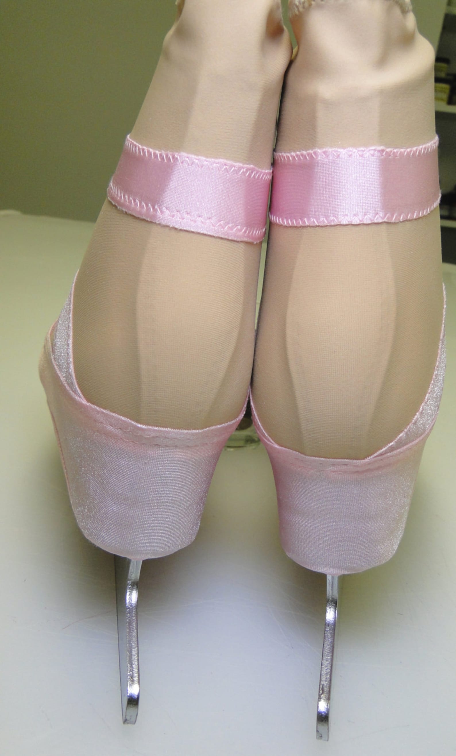 ballet slipper skate boot covers / figure skating / ice skating