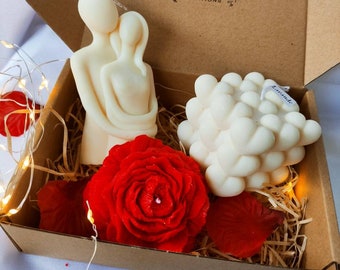 Valentine's Day Gift Hamper, candle gift box.