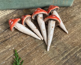 MADE TO ORDER One Ceramic Mushroom Plant Stake, Pottery Plant Markers