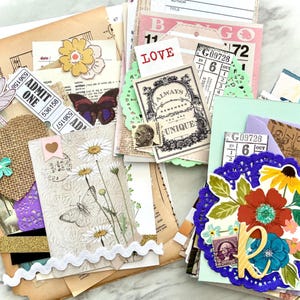 Junk Journal Ephemera Pack: 50, 100, or 200 pieces.  Paper Assortment for DIY Crafts