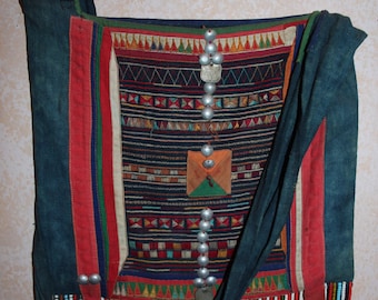 Vintage Purse : Rare Large Vintage Akha Purse from Northern Thailand, ca 1950's-60's #416