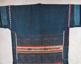 Embroidered Blouse : Extremely Fine Akha Hand Embroidered Ladies Blouse From Northern Thailand. #424