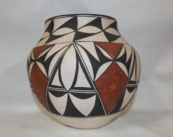 Vintage Pottery : Very Nice Vintage Acoma Polychrome Pottery Olla #278