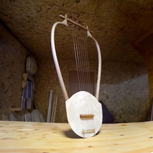 Lyre of Terpander (7 or 9 strings) – Ancient Greek Barbiton Lyre – Collector’s edition - Top Quality HandCrafted Musical Instrument