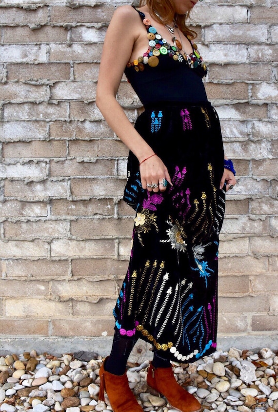 Embroidered velvet clearance skirt