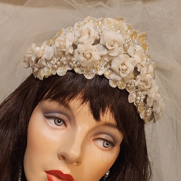 1930 headpiece