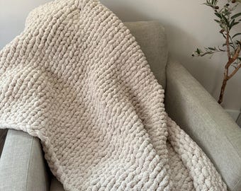 Couverture en grosse maille neutre faite main | Jeté crème douillet en chenille | Cadeau pour chambre d'enfant et décoration d'intérieur