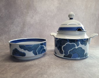 Vintage Villeroy and Boch Blue Cloud Serving Dish and Soup Toureen-Vintage Blue Cloud Cookware-Vintage Kitchen-Blue and White Kitchen Decor