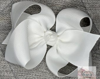4" Knotted Hair Bow w/Angle Tails