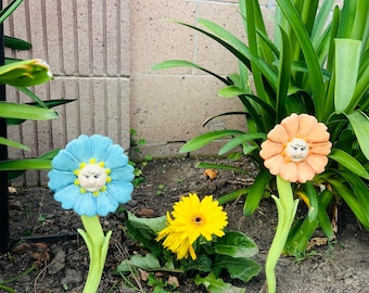 Flower Garden Stake - Garden Lover Gift - Garden Decor - Whimsical Garden - Plant Lover - Yard Decor - Unique Gift