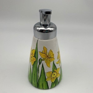 Yellow Daffodils   - Foaming Soap or Lotion Dispenser