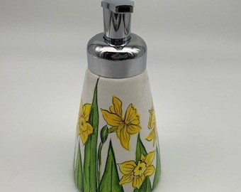 Yellow Daffodils, Bathroom Foaming Soap Dispenser, Lotion Dispenser, Happy Decor