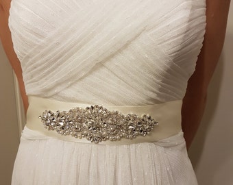 Rhinestone Bridal Sash: Crystal & Pearl Wedding Dress Belt