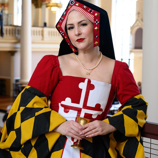 Lady Maryland Flag Calvert Crossland Crests Tudor Dress