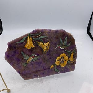 hummingbird on amethyst